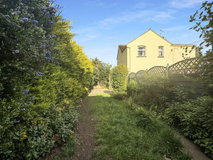 Photo 4- click for photo gallery